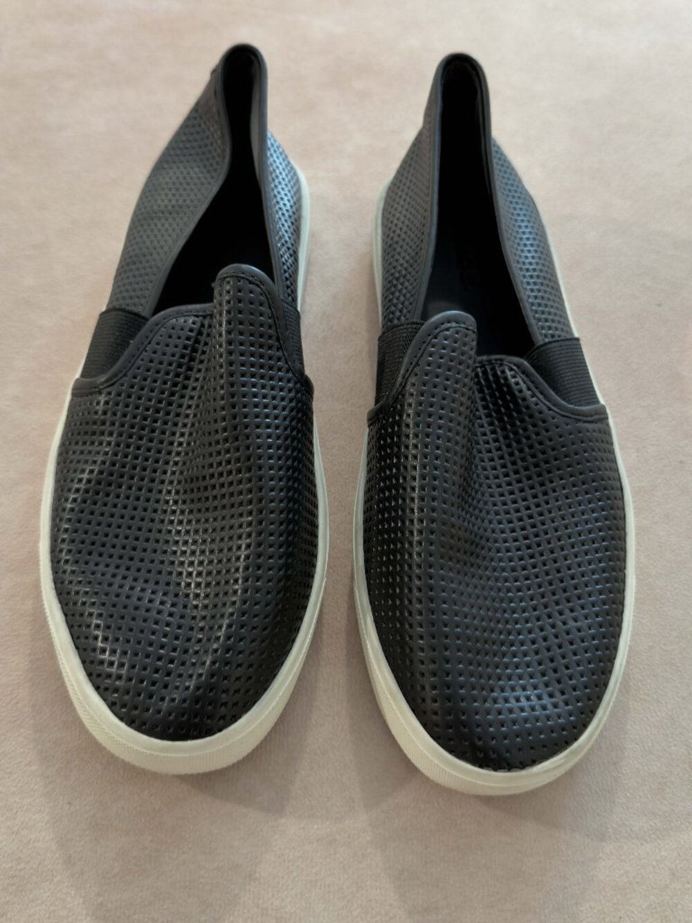 Vince Camuto Perforated Leather Slides • size 7